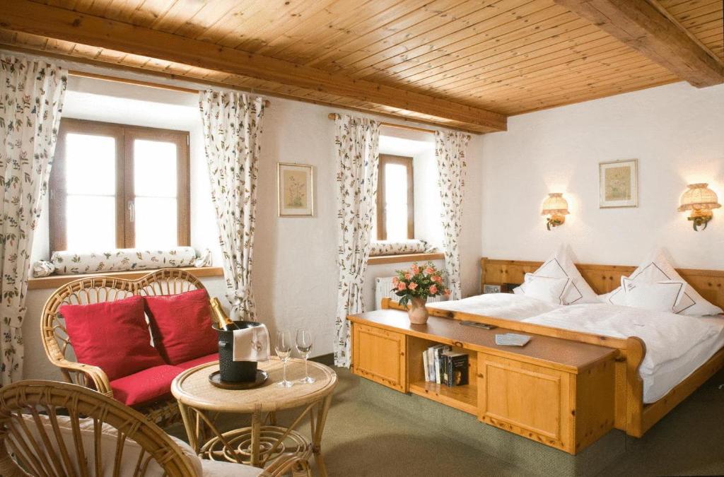 Landhotel Binderhaeusl Garni Inzell Room photo
